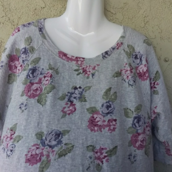 LOFT floral gray split sides sweater - Picture 2 of 7